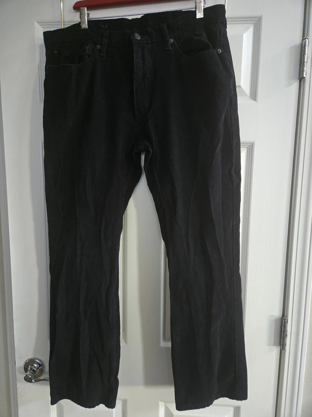 Levi's Men's Black Corduroy Straight Leg Pants- Size 38x32